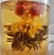 чай святковий букет, квіти, вода, склянка