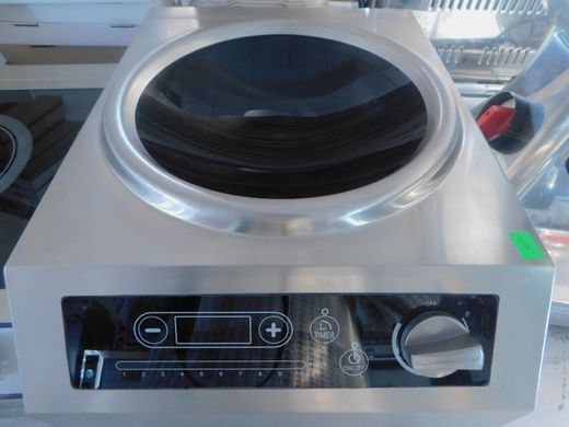 Индукционная плита WOK BERG SL-G35-KA18