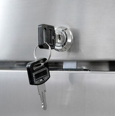 Шкаф холодильный 600 л GGM Gastro KSS600SRN