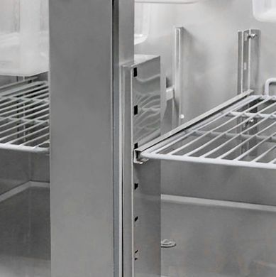 Холодильний стіл 240 л, 2 двері з бортом GGM Gastro SAG97EAND