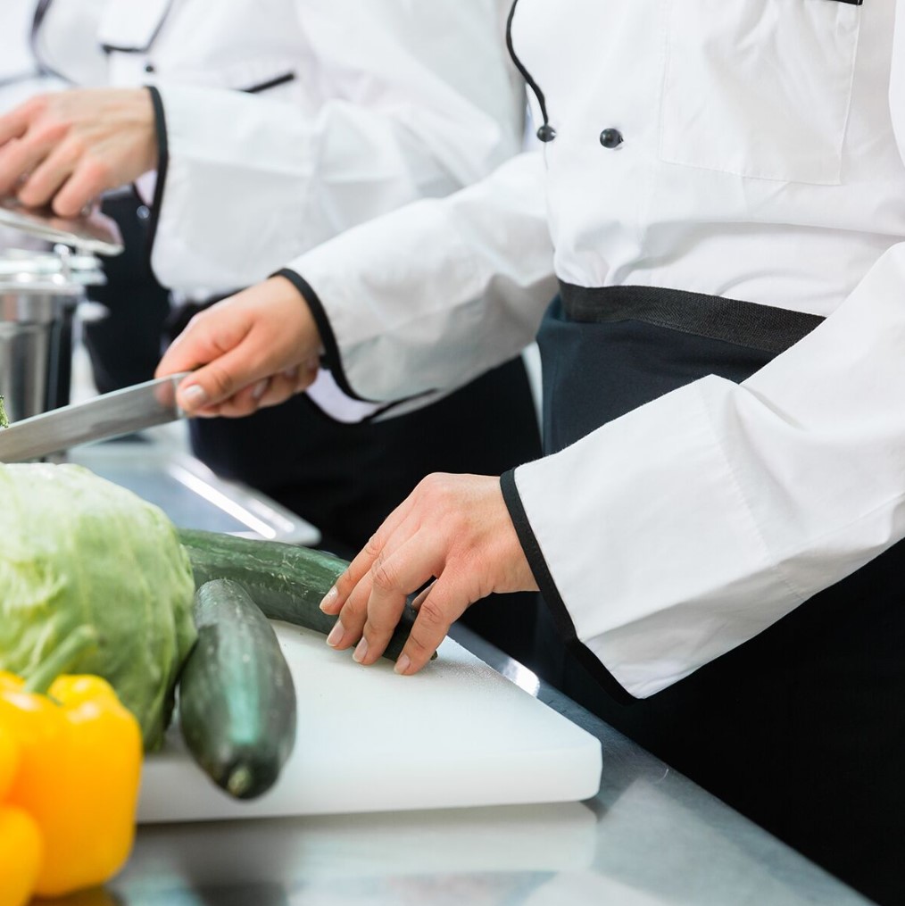 Стіл для піци та салатів GGM Gastro ZBG207ND, робоча поверхня, кухня, нарізання